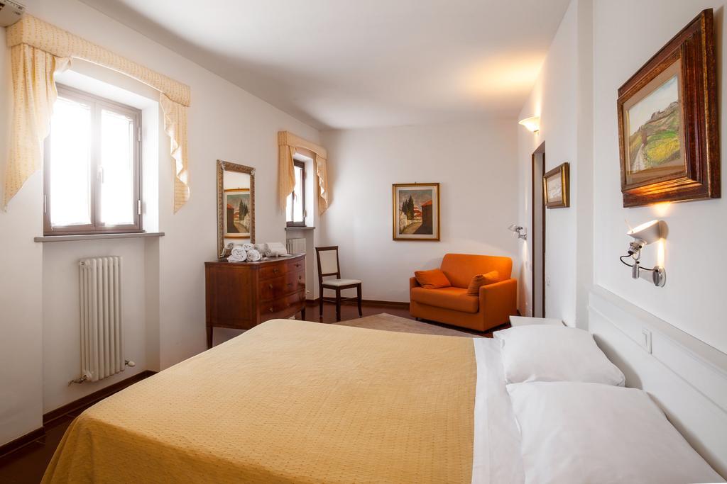 Hotel Porta Romana Di Luce Hotels Siena Bagian luar foto